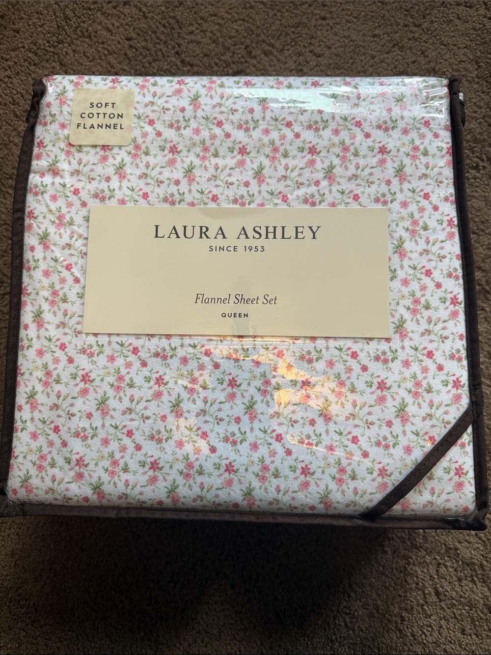 Laura Ashley Evie Pink White Flannel Sheet Set Queen NWT